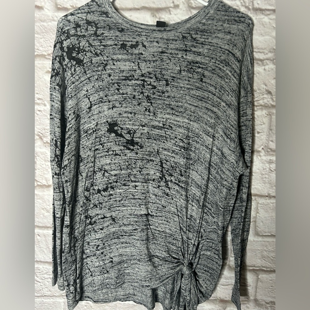 Fifteen Twenty Long Sleeve Gray Black Sweater Top‎ Medium